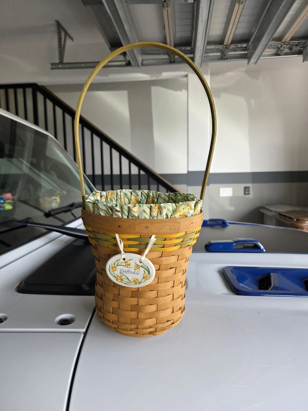 Longaberger Yellow and Green Daffodil Accent Basket